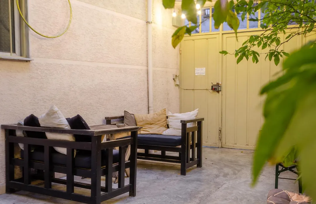 Buff Hostel Tirana-1